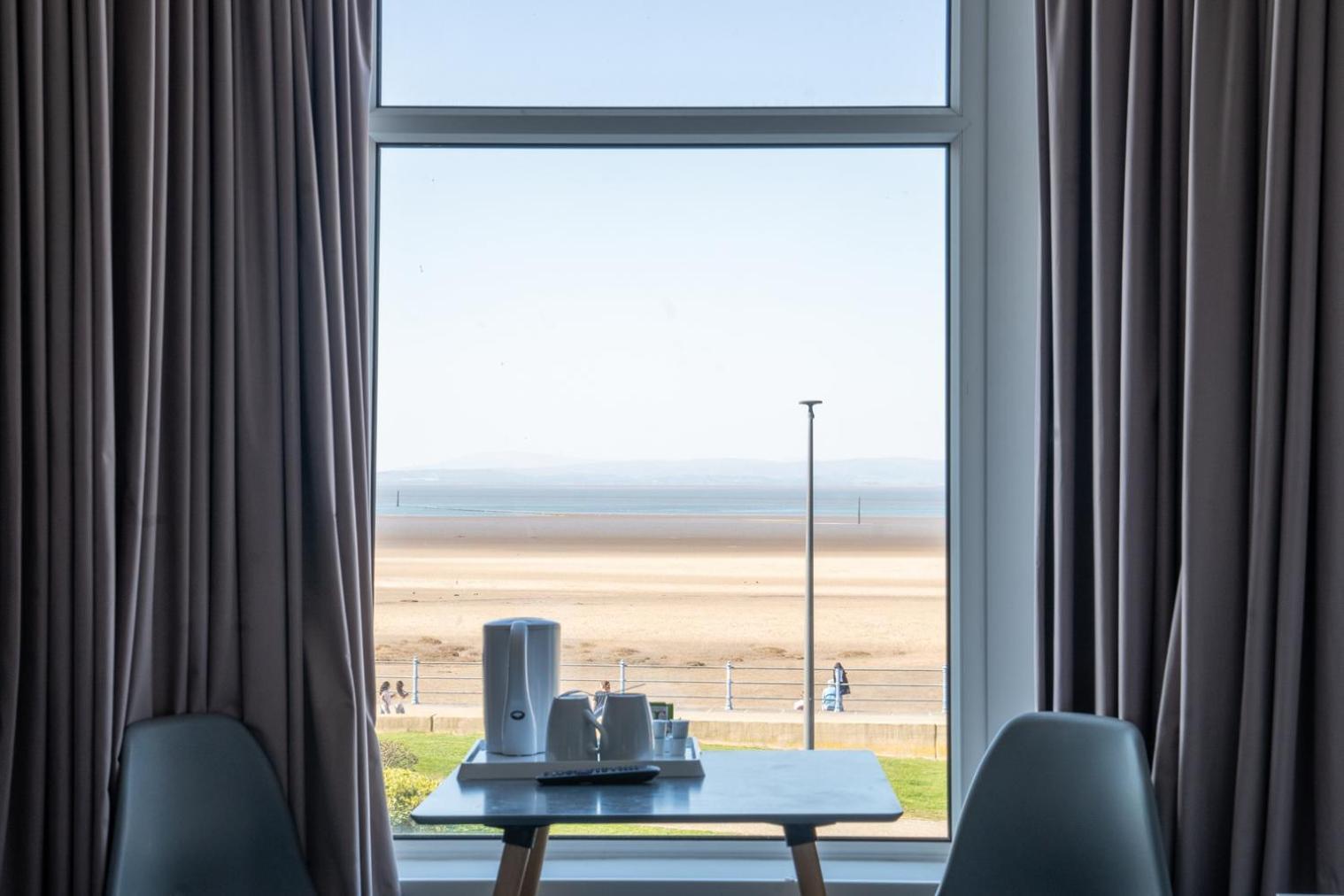 The Clifton Seafront Hotel Morecambe Zewnętrze zdjęcie